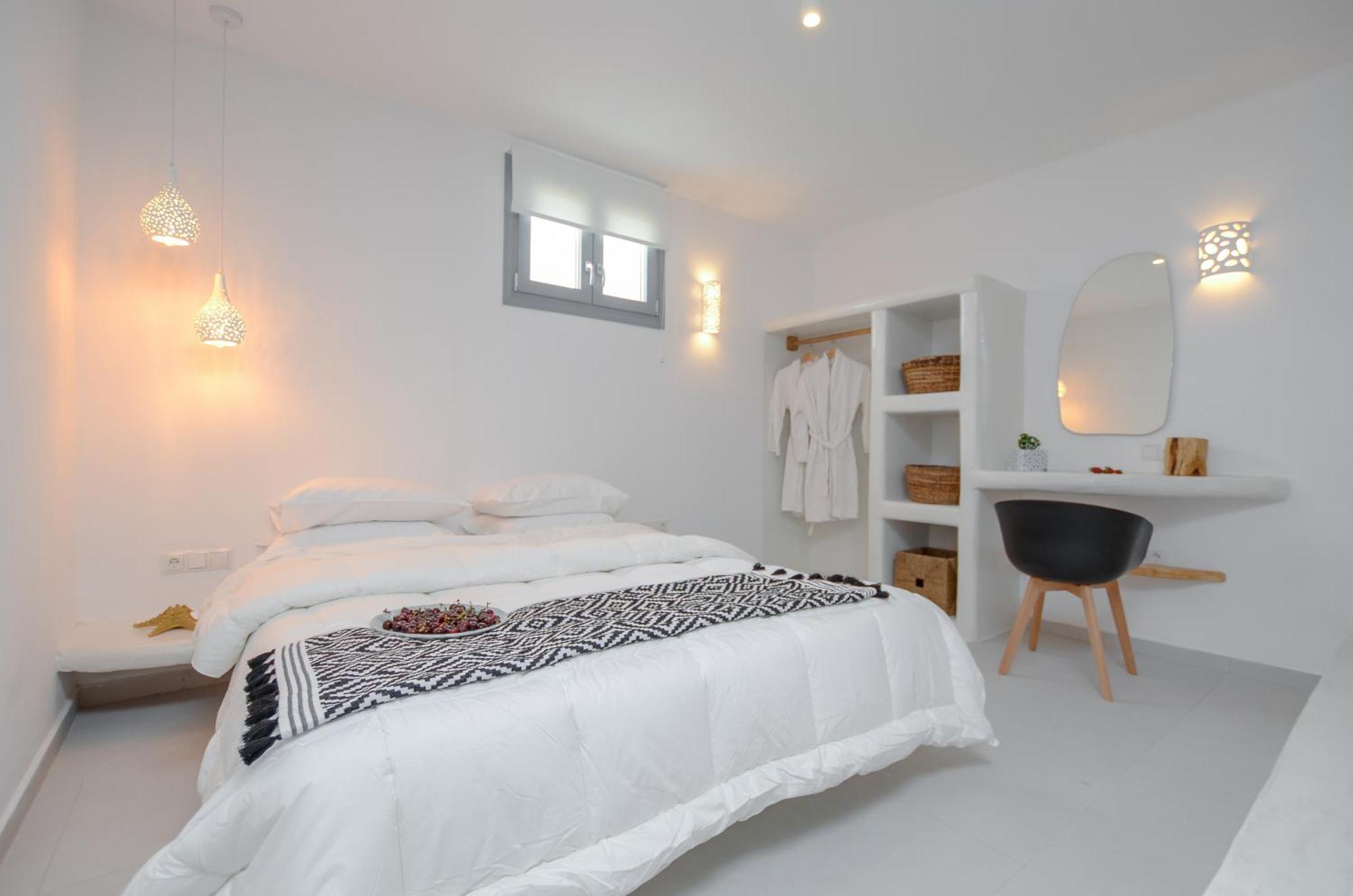 White Cocoon Exclusive Villas Agia Anna  エクステリア 写真